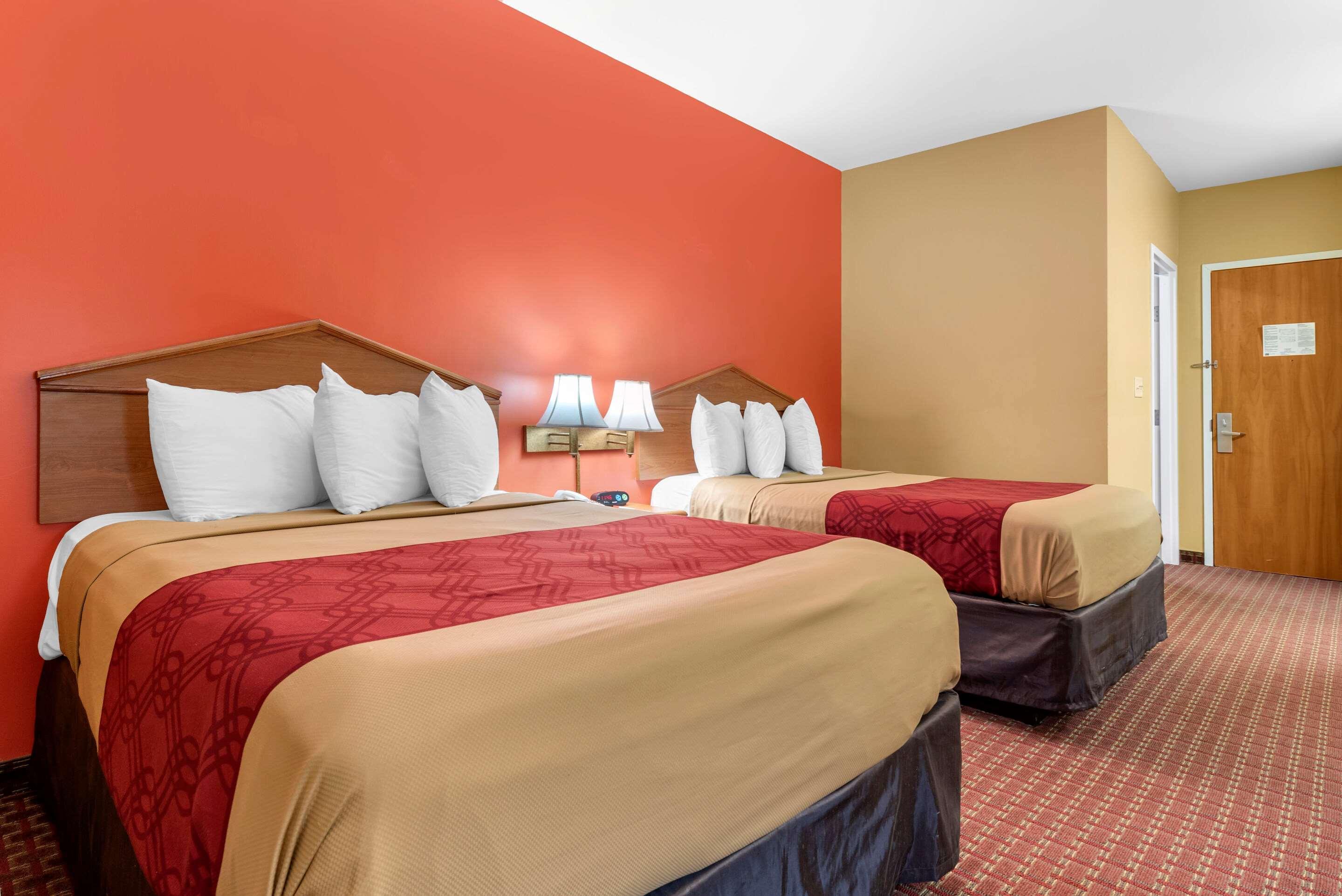 Econo Lodge Louisville Airport Eksteriør bilde