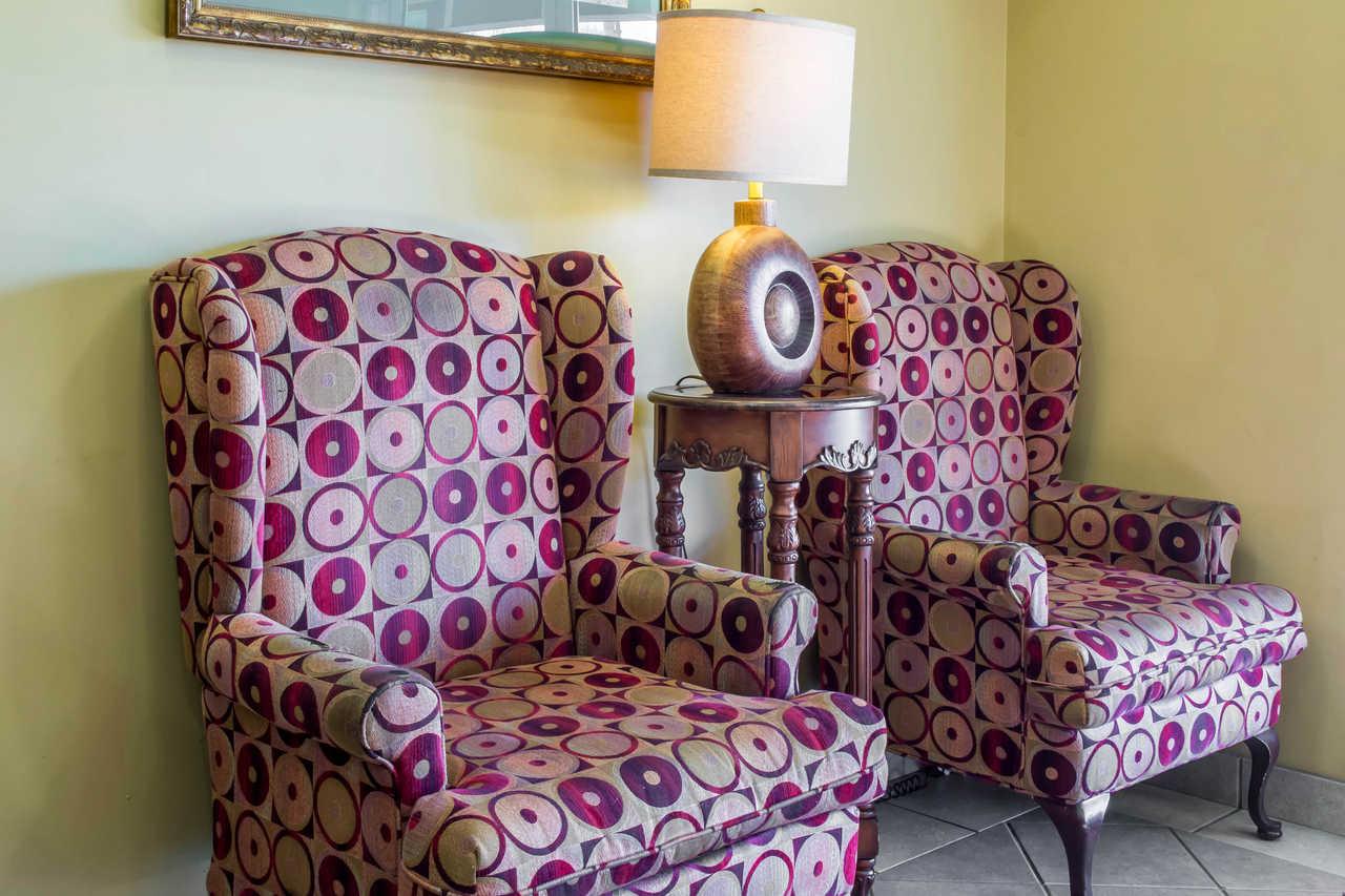 Econo Lodge Louisville Airport Eksteriør bilde